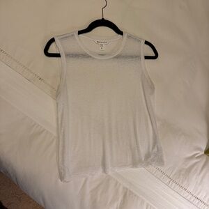 Athleta Getaway Linen Blend Muscle Tank